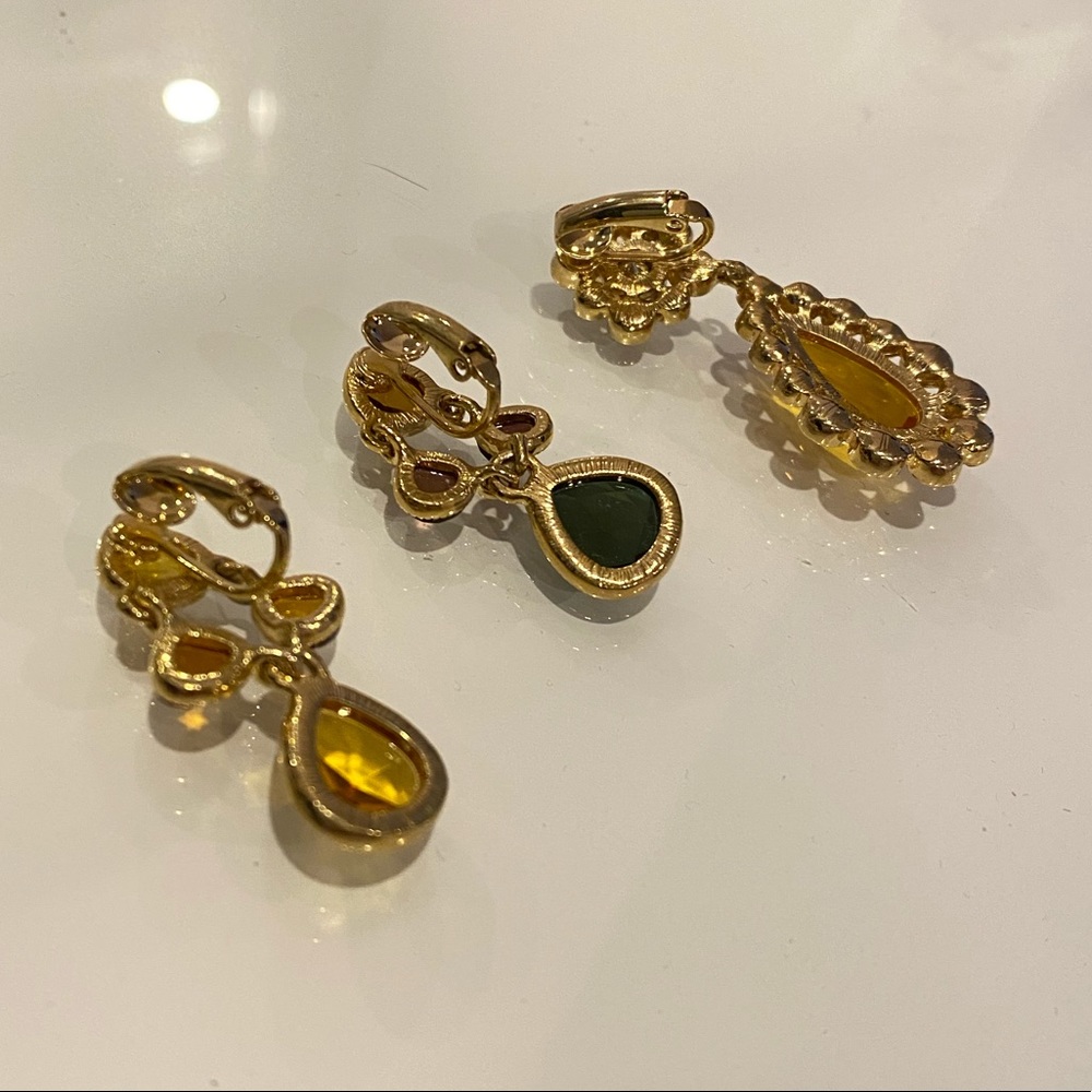 Gold Fashion Clip Earrings - Picture 5 of 6